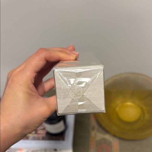 Augustinus Bader Cream Cleansing Gel - White - Picture 2 of 4